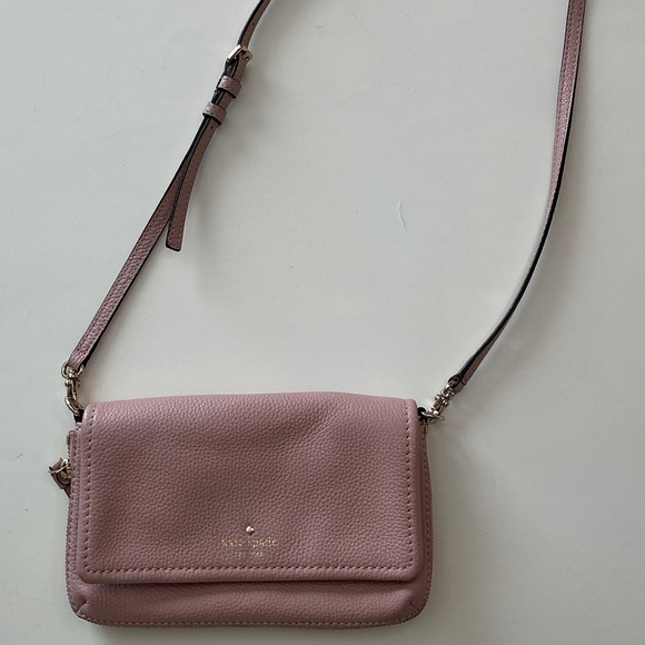 Kate Spade Handbags - Kate Spade pink gold leather  shoulder bag.purse classic striped interior